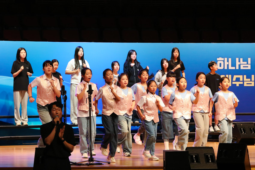 040f82e54209abe624d18016a44a550b_1783170544_5734.jpg